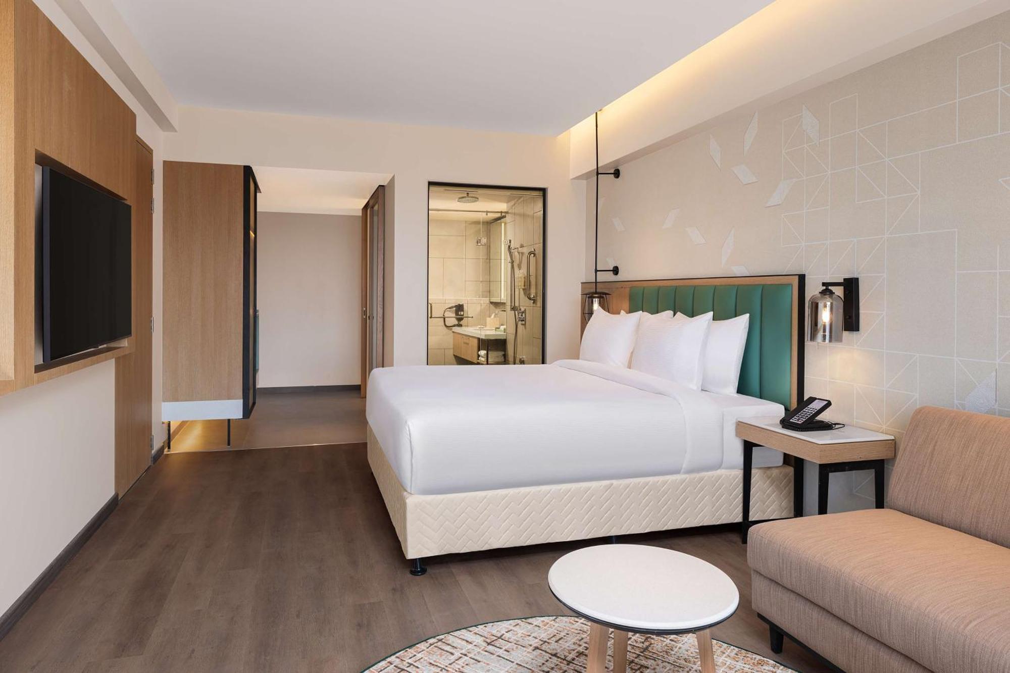 Hilton Garden Inn Surat City Centre Exterior foto